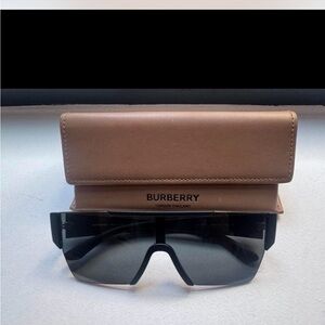 Burberry Black Sunglasses